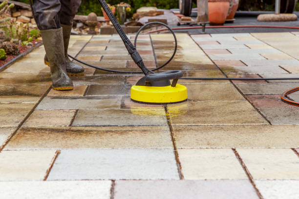 Best Dumpster Area Cleaning  in Cavalero, WA