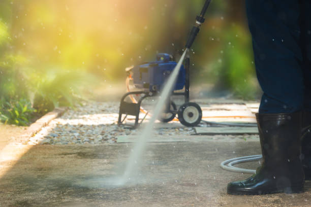 Best Factory Floor Cleaning  in Cavalero, WA